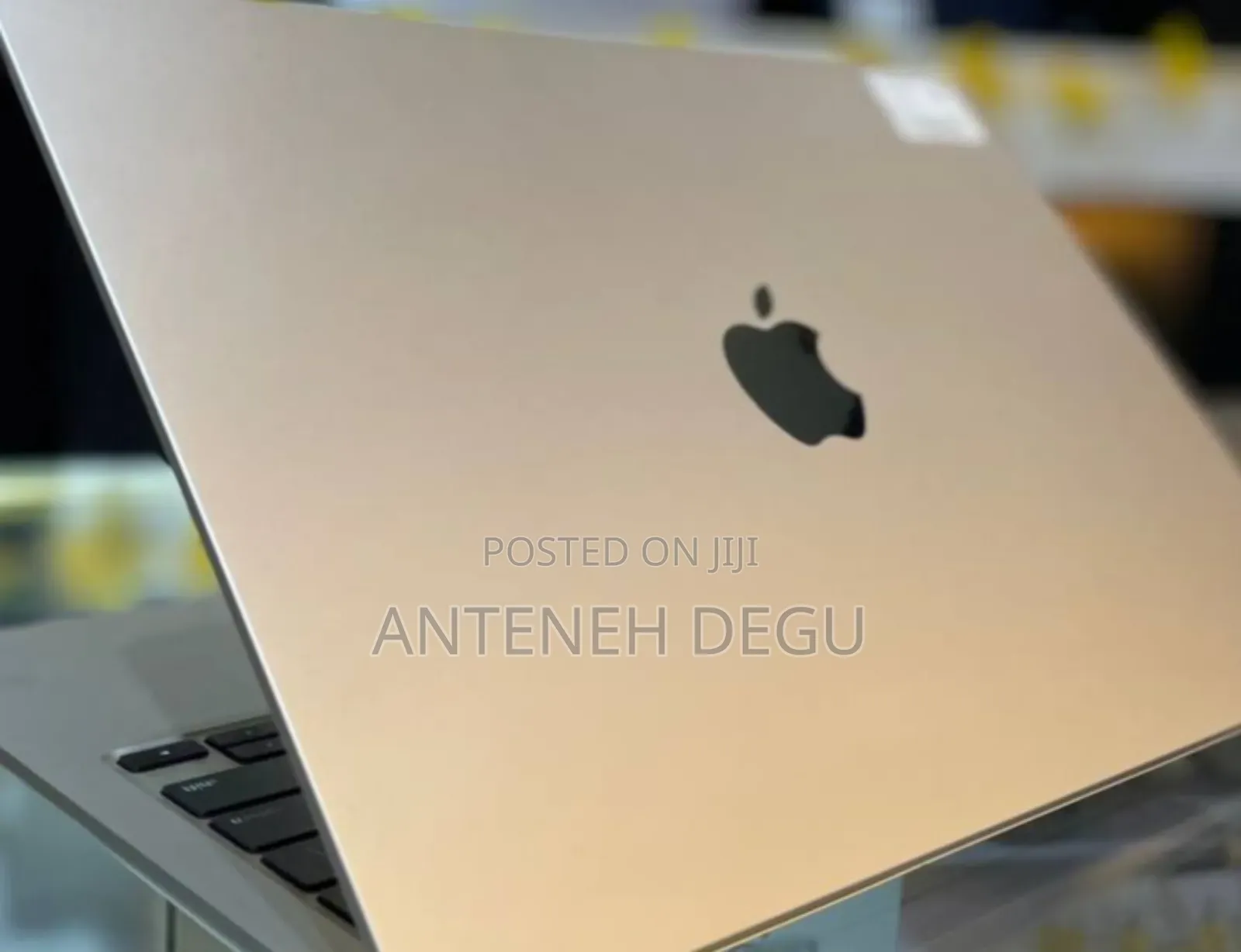 New Laptop Apple MacBook Air 2024 M3 13-Inch 16GB Apple M3 SSD 512GB