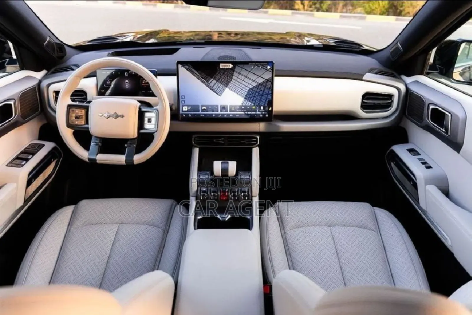 New BYD Leopard 8 2.0 Hybrid AWD 2025 Black