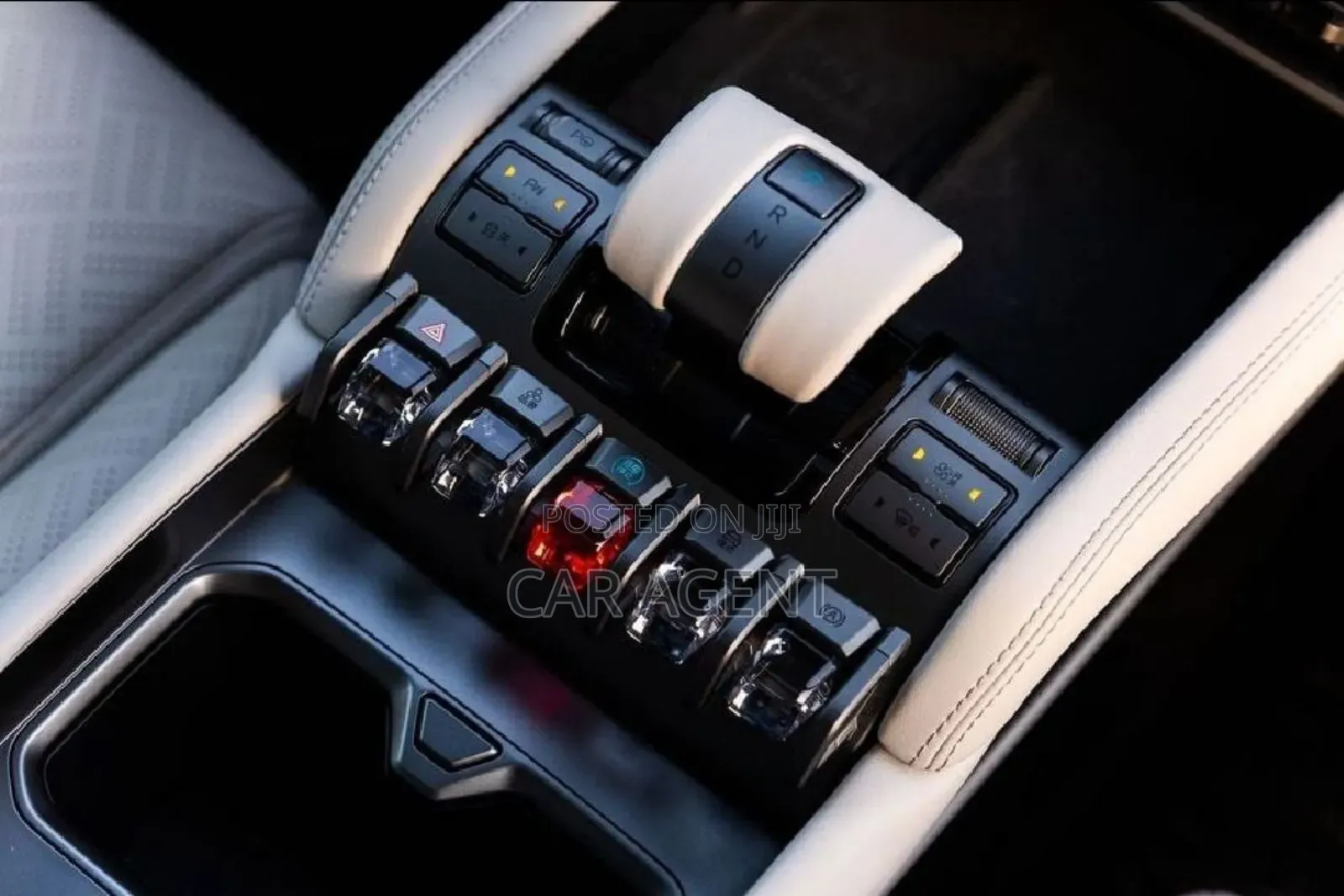 New BYD Leopard 8 2.0 Hybrid AWD 2025 Black