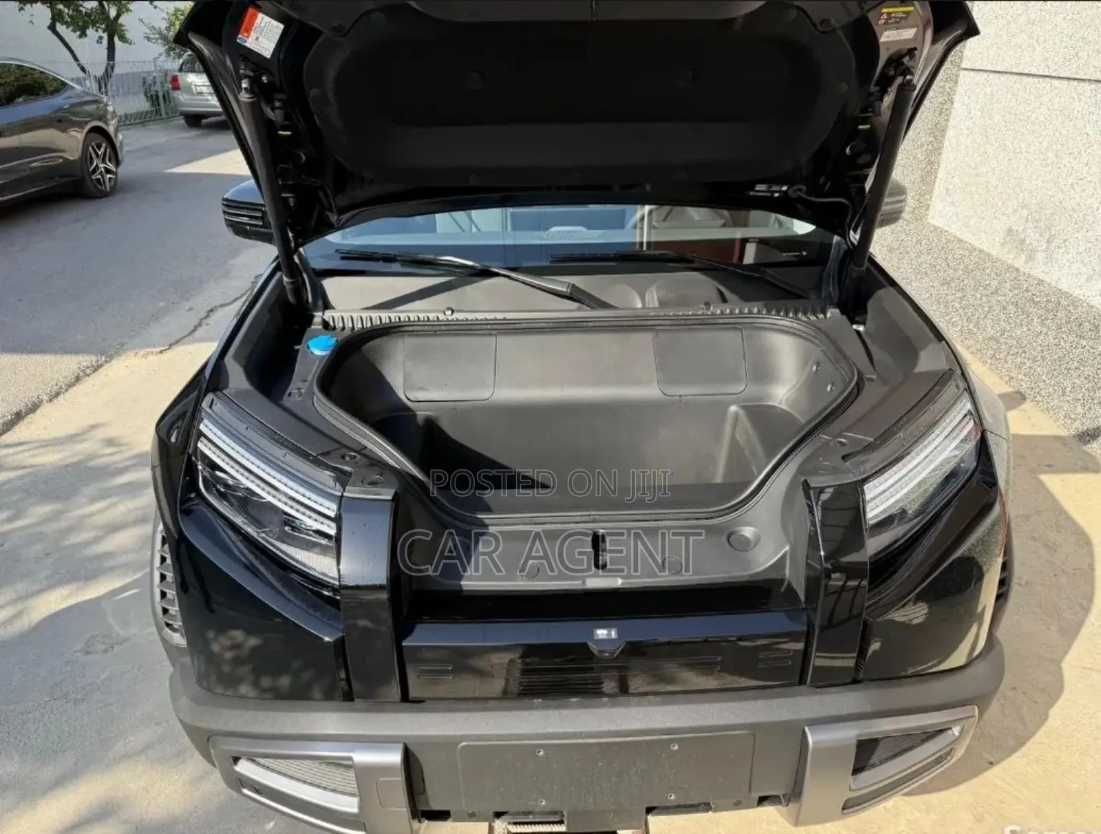 New BYD Leopard 8 2.0 Hybrid AWD 2025 Black