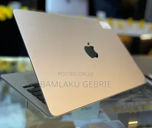 New Laptop Apple MacBook Air 2024 M3 13-Inch 16GB Apple M3 SSD 512GB