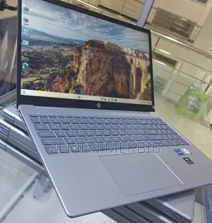 Photo - New Laptop HP Stream Notebook 16GB Intel Core I7 SSD 512GB