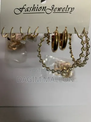 Jewelry (Earrings)