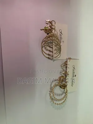 Jewelry (Earrings)