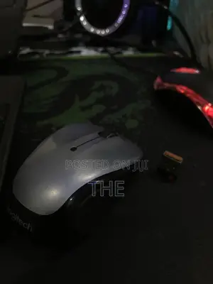 Photo - Wireless Mouse Logitech