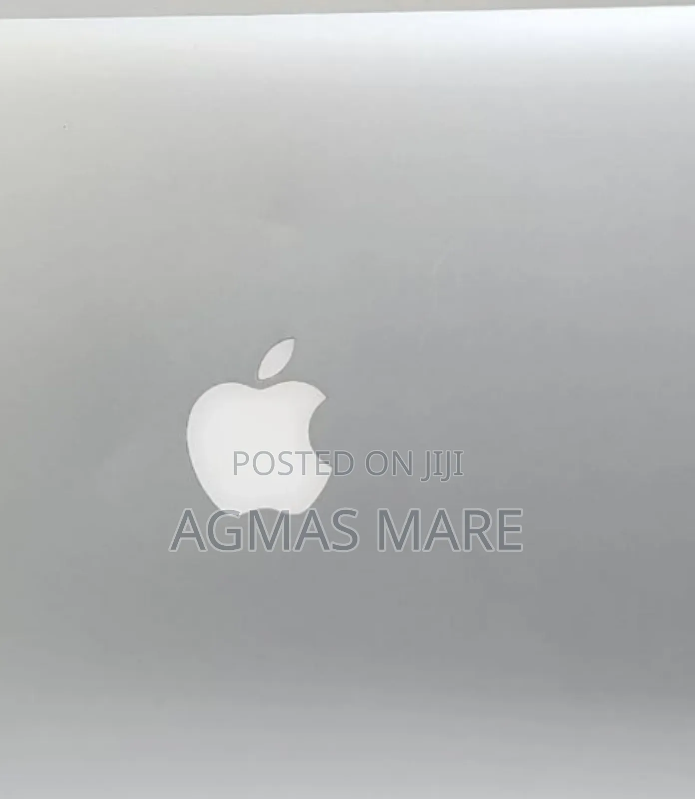 New Laptop Apple MacBook Pro 2015 8GB Intel Core I5 SSD 256GB