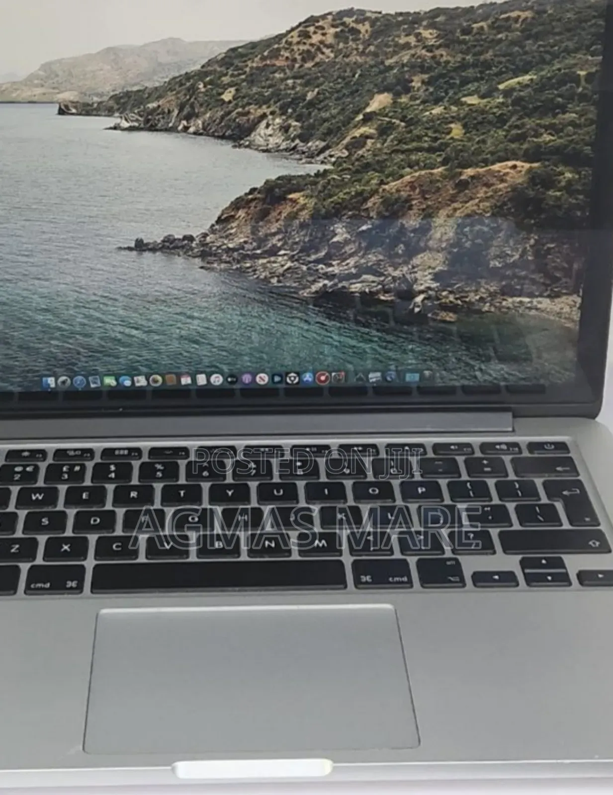 New Laptop Apple MacBook Pro 2015 8GB Intel Core I5 SSD 256GB