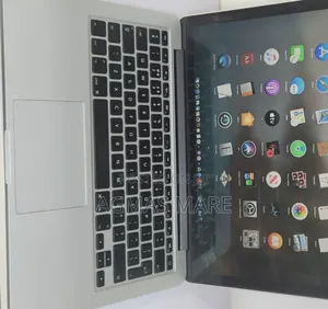 New Laptop Apple MacBook Pro 2015 8GB Intel Core I5 SSD 256GB