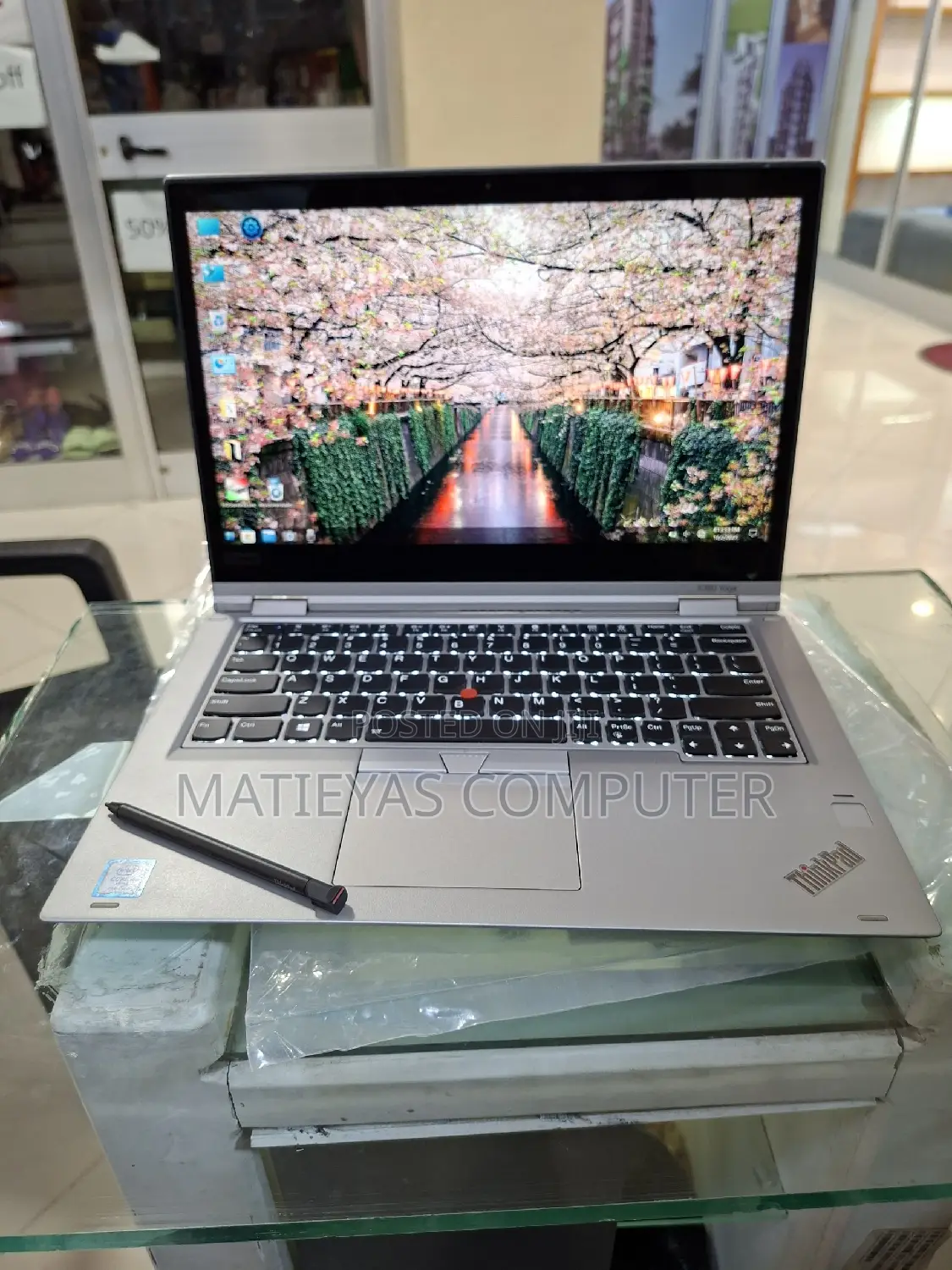 New Laptop Lenovo ThinkPad X380 Yoga 16GB Intel Core I5 SSD 512GB