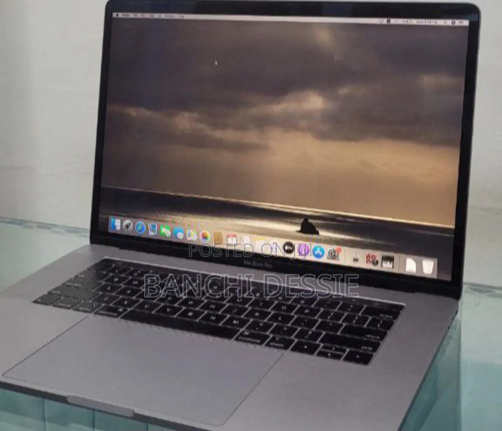 New Laptop Apple MacBook Pro 2019 32GB Intel Core I9 SSD 1T