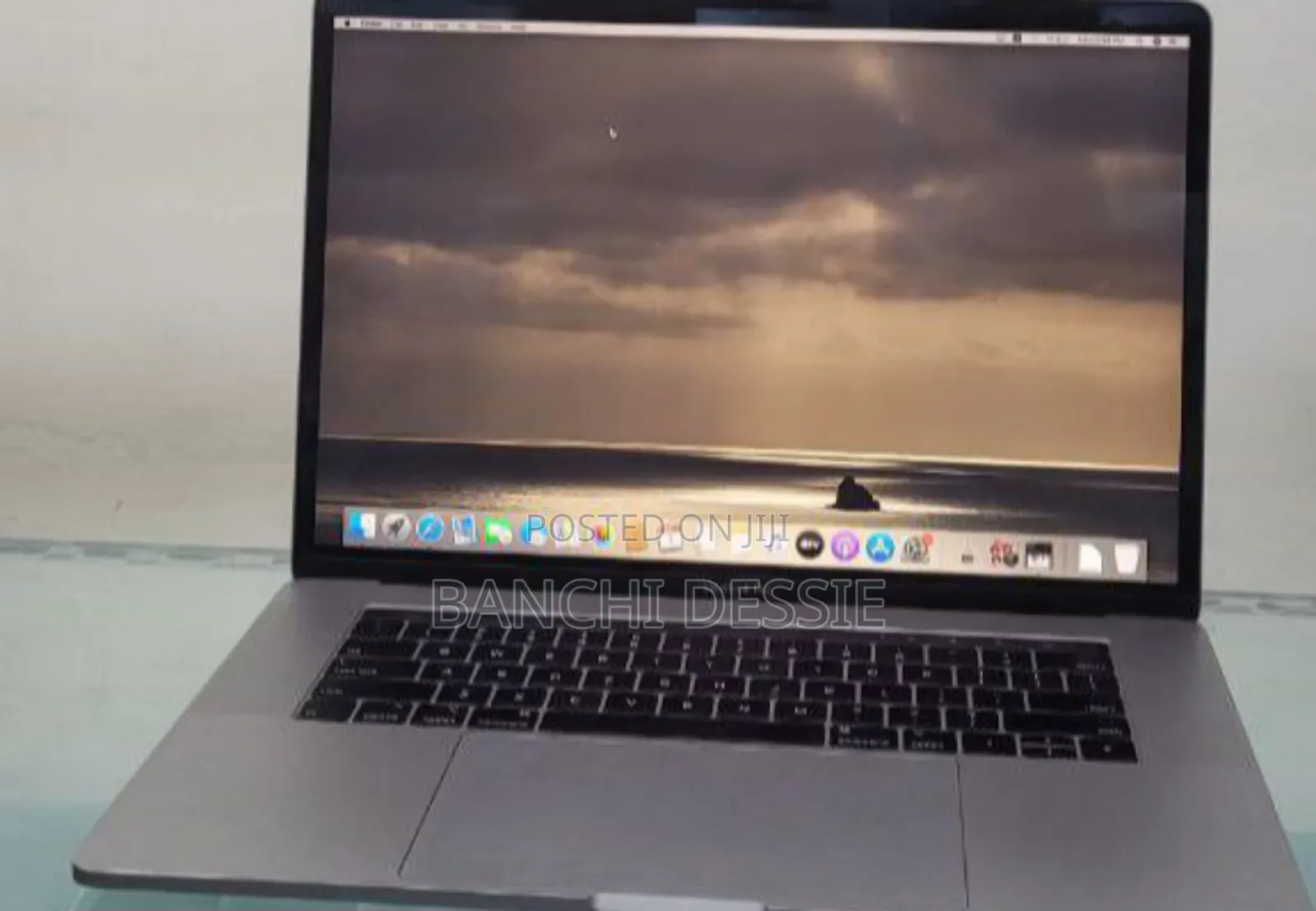 New Laptop Apple MacBook Pro 2019 32GB Intel Core I9 SSD 1T