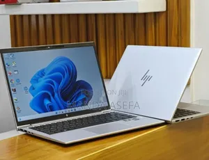 New Laptop HP EliteBook 830 G9 16GB Intel Core I5 SSD 512GB