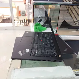 New Laptop Lenovo ThinkPad T495s 16GB AMD Ryzen 5 SSD 512GB