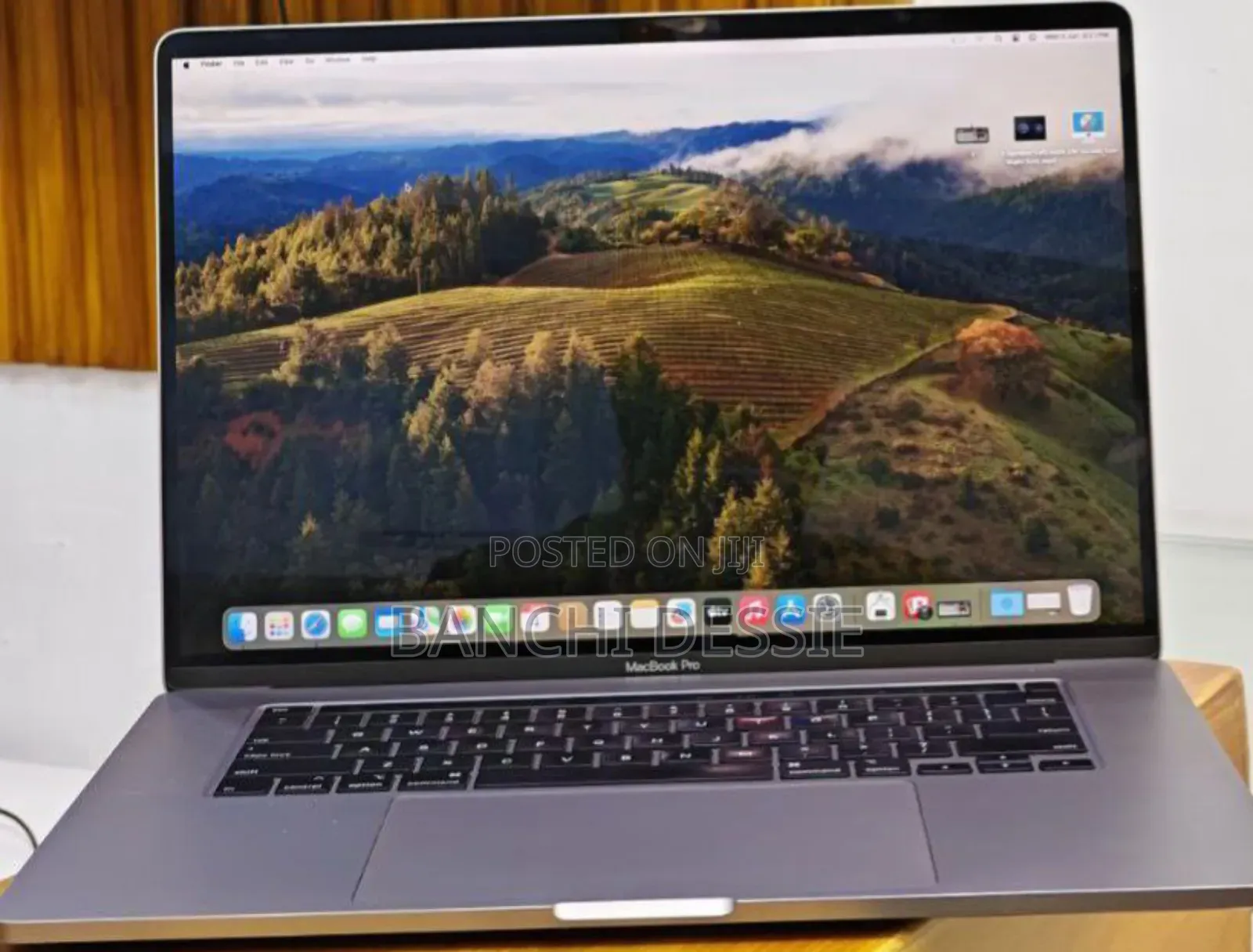 New Laptop Apple MacBook Pro 2019 32GB Intel Core I9 SSD 1T