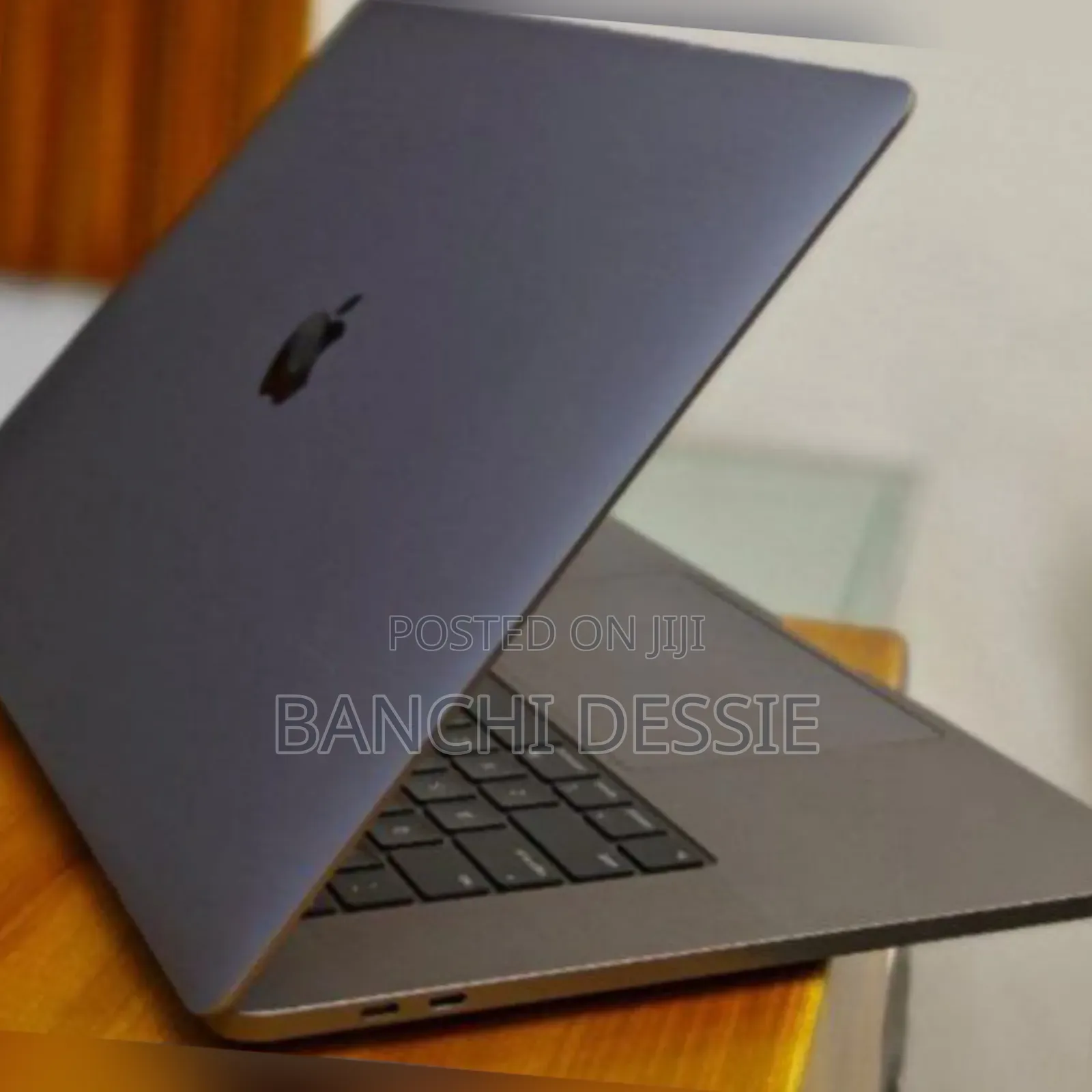 New Laptop Apple MacBook Pro 2019 32GB Intel Core I9 SSD 1T