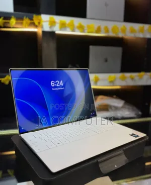 Photo - New Laptop Dell XPS 13 16GB Intel Core I7 SSD 512GB