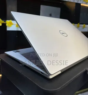 New Laptop Dell XPS 13 16GB Intel Core I7 SSD 512GB