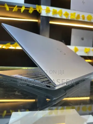 New Laptop Dell XPS 13 9310 16GB Intel Core I7 SSD 512GB