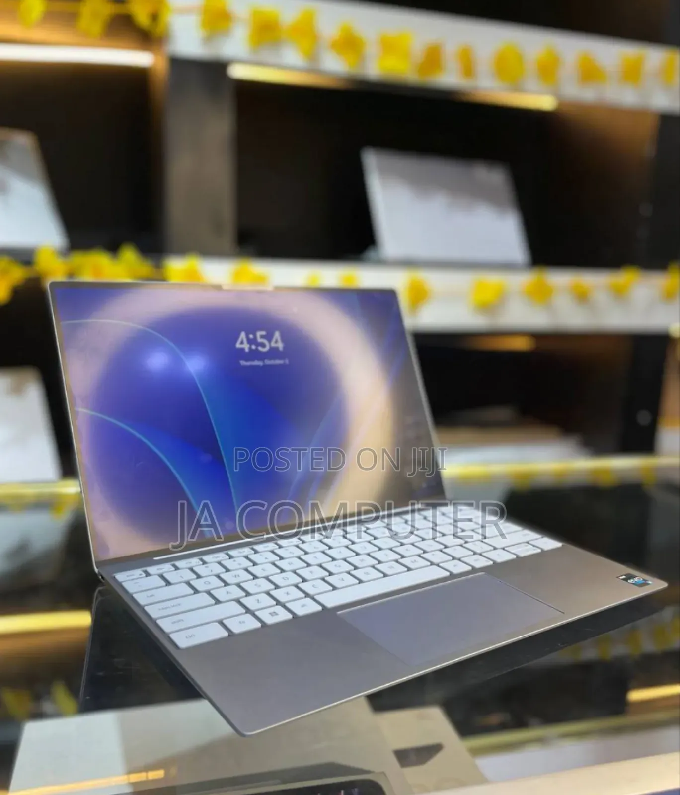 New Laptop Dell XPS 13 8GB Intel Core I5 SSD 512GB