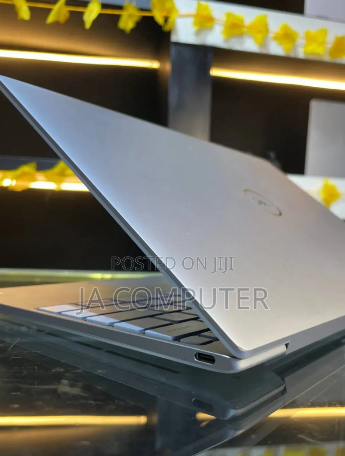 New Laptop Dell XPS 13 16GB Intel Core I7 SSD 512GB