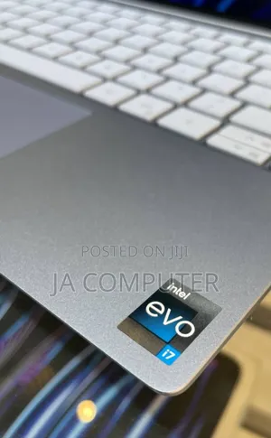 New Laptop Dell XPS 13 16GB Intel Core I7 SSD 512GB