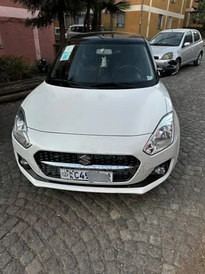 Photo - New Suzuki Swift 2023 White