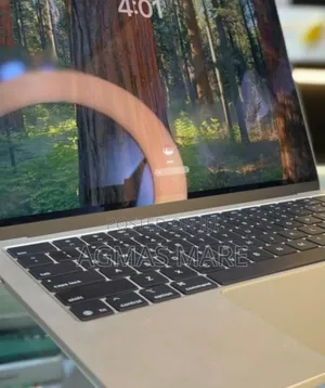 Photo - New Laptop Apple MacBook Air 2022 M2 8GB Apple M2 SSD 256GB