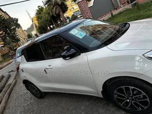 New Suzuki Swift 2023 White