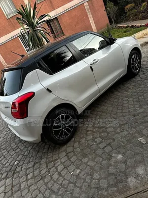 New Suzuki Swift 2023 White