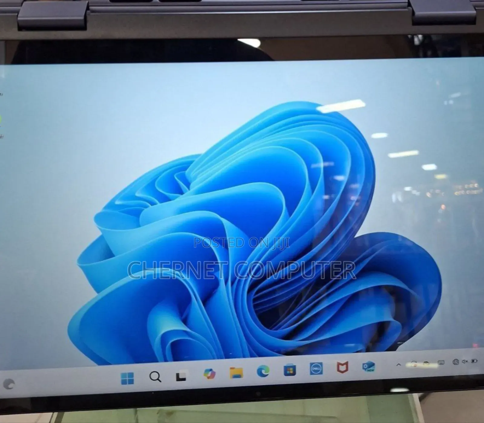 New Laptop Dell Inspiron 14 16GB Intel Core I7 SSD 1T