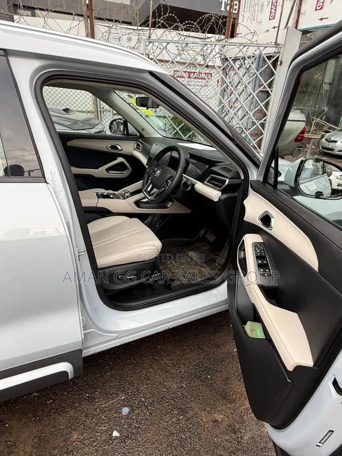 BYD Yuan Up 2025 Gray