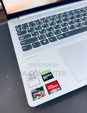 New Laptop Lenovo Ideapad 3 16GB AMD Ryzen 7 SSD 512GB