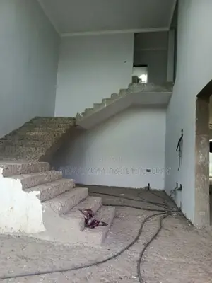 6bdrm House in እሮዜታ እሪልስተት ግብ, Oromia-Finfinne for sale