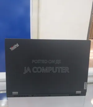 New Laptop Lenovo Thinkpad P15s 16GB Intel Core I7 SSD 256GB