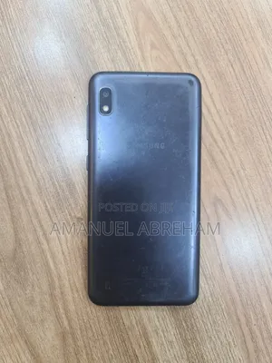 Samsung A10 32 GB Black