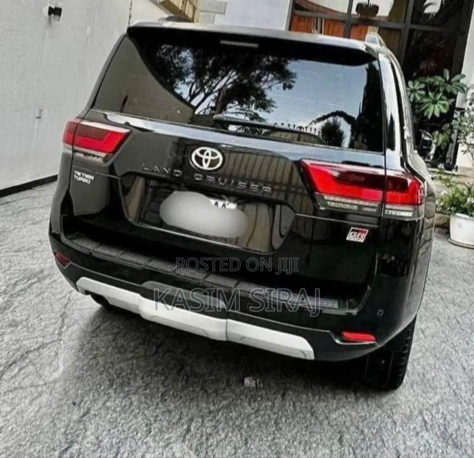 Toyota Land Cruiser 3.3 DT 2022 Black