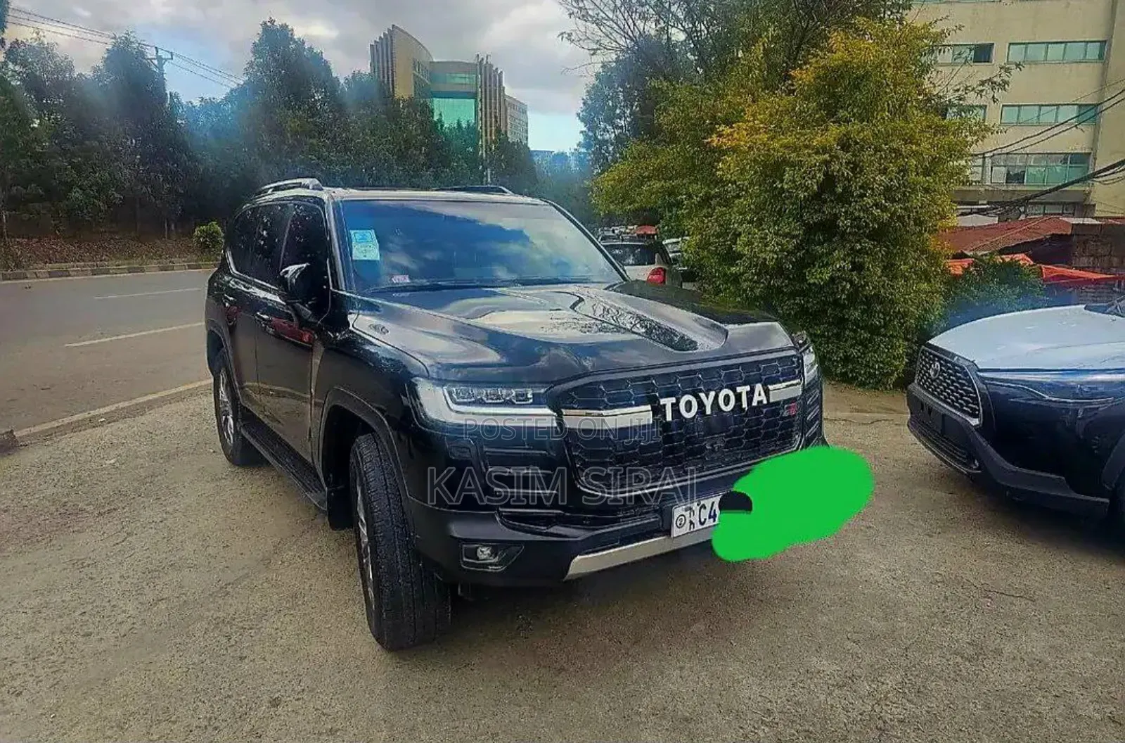 Toyota Land Cruiser 3.3 DT 2022 Black