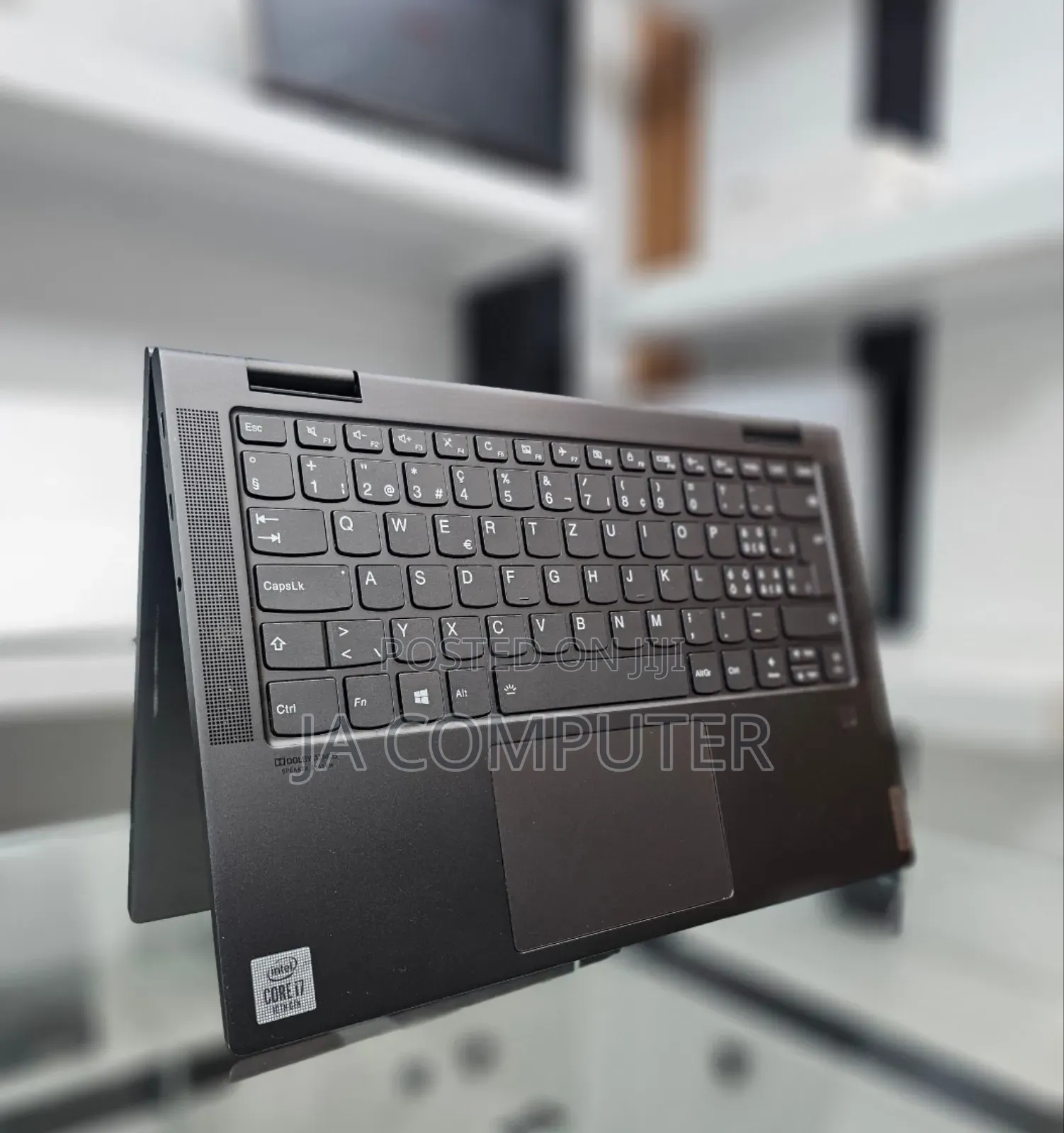 New Laptop Lenovo Yoga C740 16GB Intel Core I7 SSD 512GB