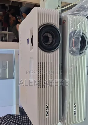 Photo - Sony Projecter