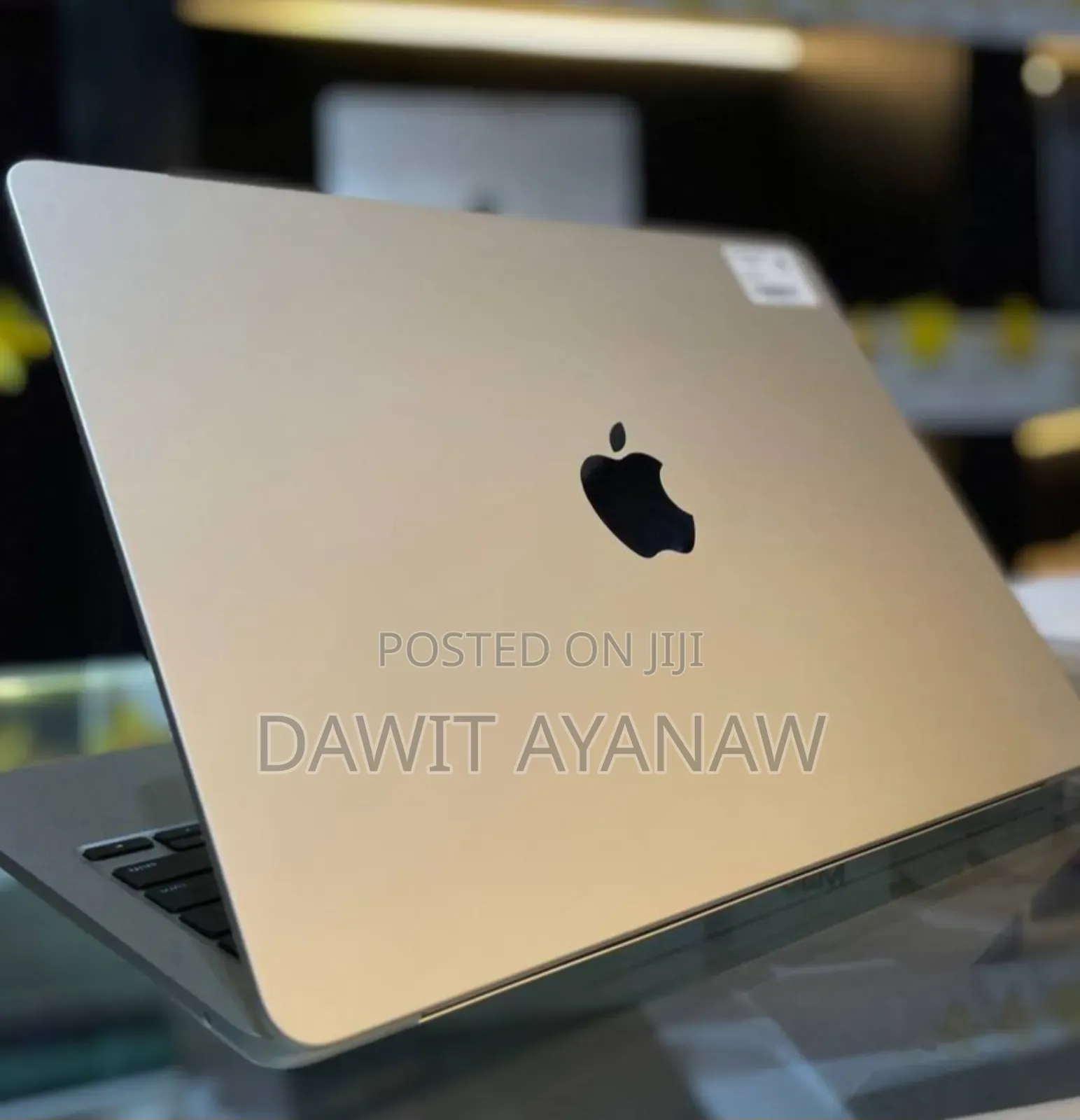 New Laptop Apple MacBook Air 2022 M2 8GB Apple M2 SSD 256GB