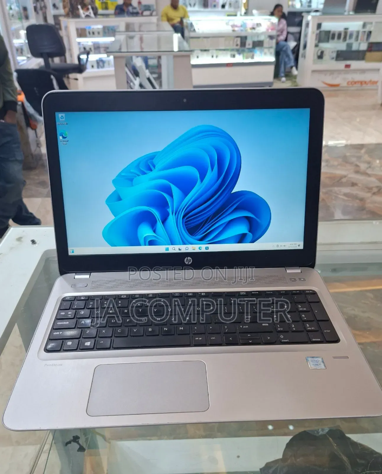 New Laptop HP ProBook 450 G4 8GB Intel Core I7 HDD 1T