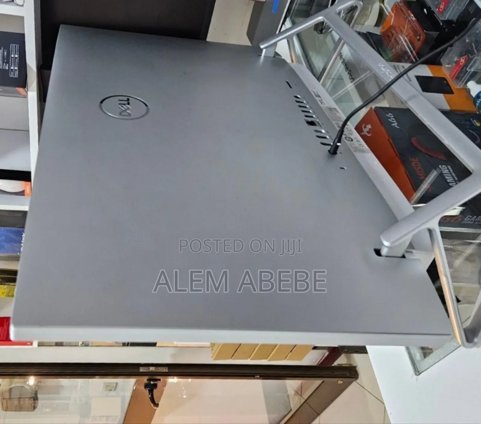 New Dell Inspiron 27 All-in-One 12GB Intel Core I7 SSD 512GB