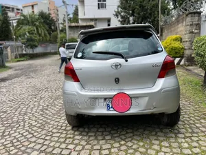 Toyota Yaris 1.0 VVT-i 2007 Silver