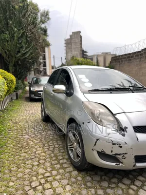 Toyota Yaris 1.0 VVT-i 2007 Silver