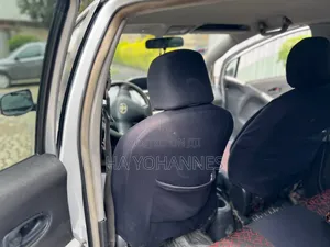 Toyota Yaris 1.0 VVT-i 2007 Silver