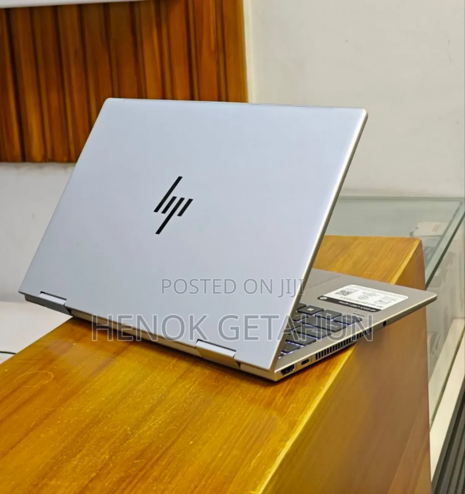 New Laptop HP Envy X360 16GB Intel Core I7 SSD 1T