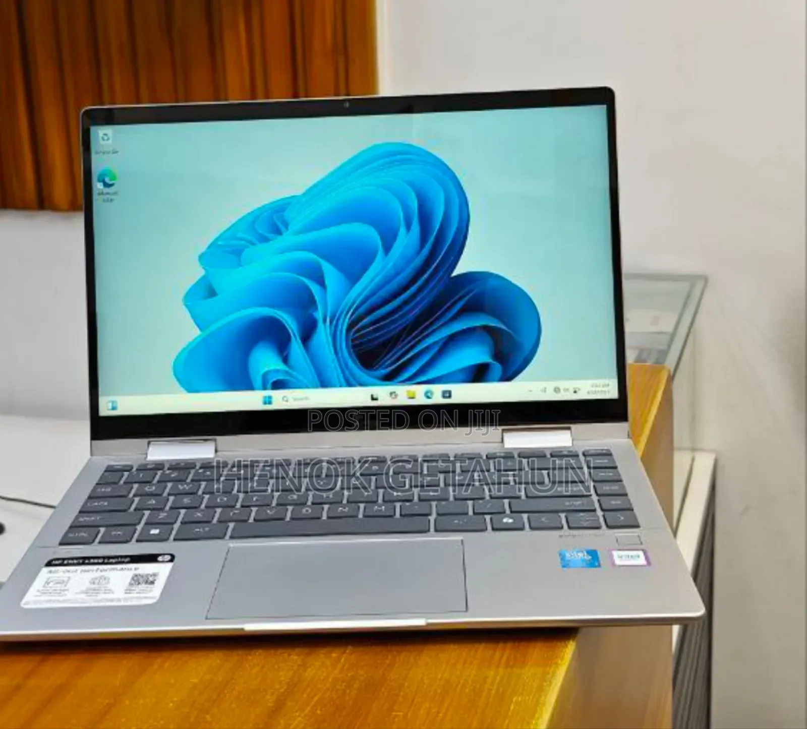 New Laptop HP Envy X360 16GB Intel Core I7 SSD 1T