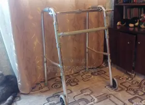 Walker瓶₫Walker≡口aluminum Walker to Help the Elderly Move Around