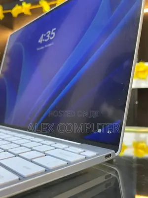 New Laptop Dell XPS 13 9310 16GB Intel Core I7 SSD 512GB