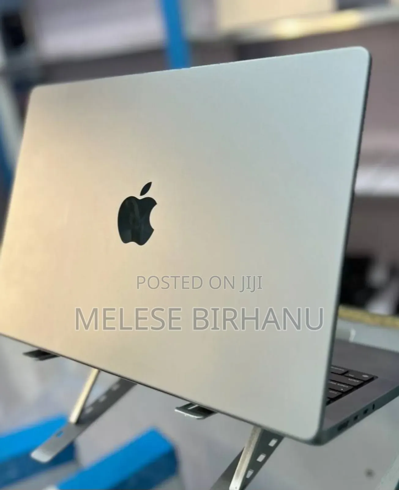 New Laptop Apple MacBook Pro M1 32GB Apple M1 Pro SSD 1T